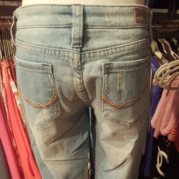 Refuge ♡ Sweet Cute 'n Sexy Denim Faded-Distressed-Embroidered Blue Jeans 7S - Picture 6 of 17